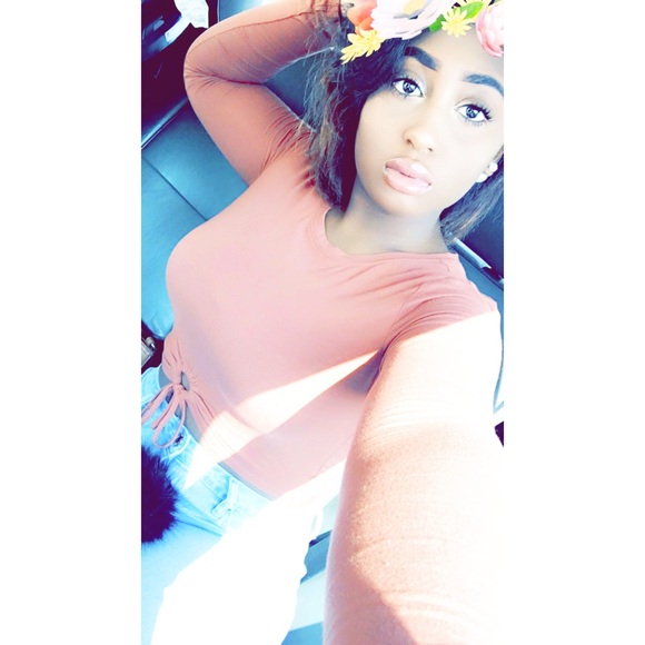 Meet your Posher, Faith