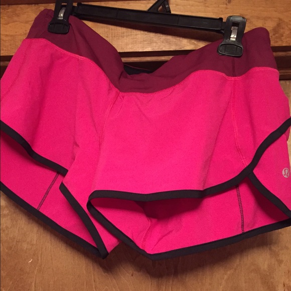 NWOT Lululemon speed shorts size 10