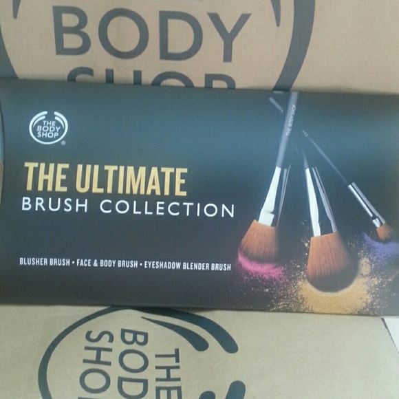 The Body Shop professional brush set