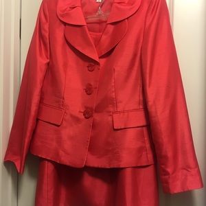 LeSuit - 2 piece suit