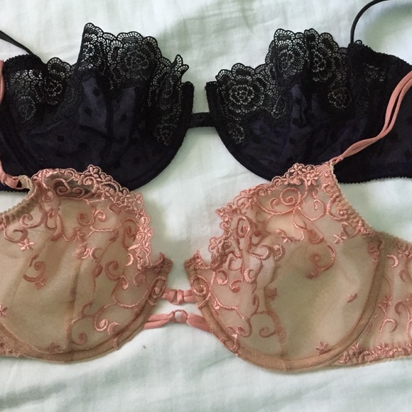 Bundle of VS brassieres✨