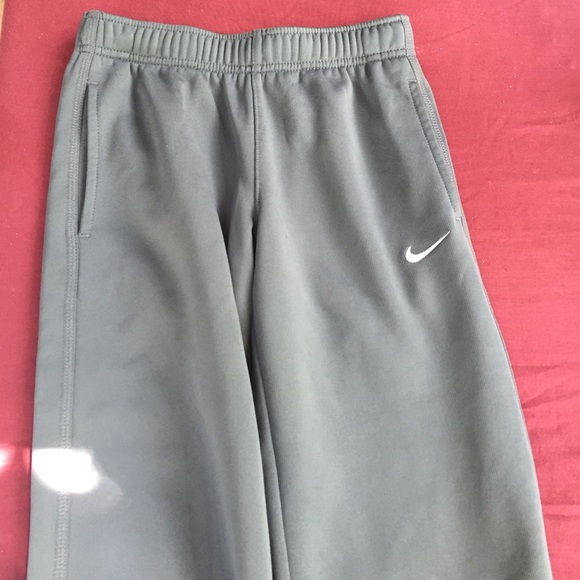 Boys nike pants