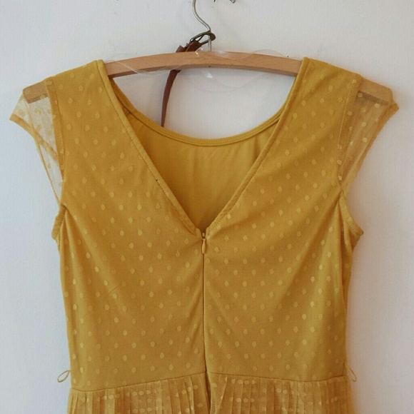 Vintage inspired dress - Picture 4 of 4