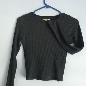 Hollister Cropped, ribbed, navy blue shirt