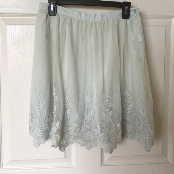 Mint mesh/lace skirt