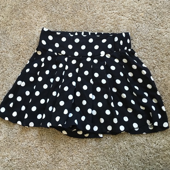 Xhilaration flowy shorts