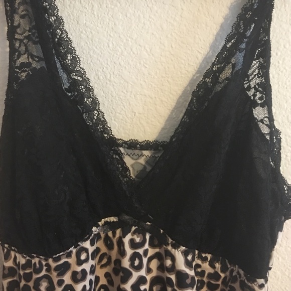 Cute Night Dress - Picture 2 of 3