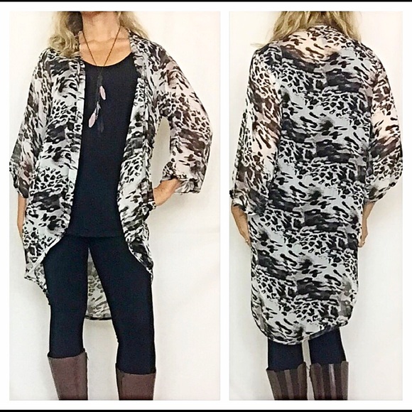 ✨SALE Animal print lightweight cardigan kimono S - Picture 2 of 4