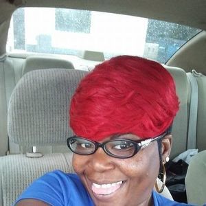 Meet your Posher, Shareca