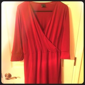 Quarter sleeve midi dress