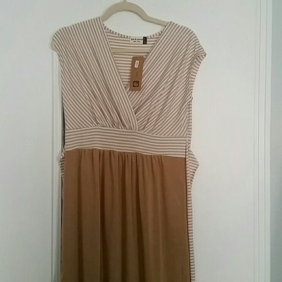 Maxi Dress NWT