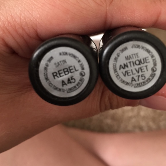 Bundle MAC lipstick - Picture 4 of 4