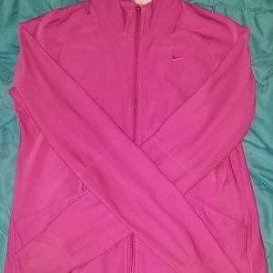 Nike: Dri-Fit Sweater