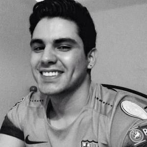 Meet your Posher, Luis javier