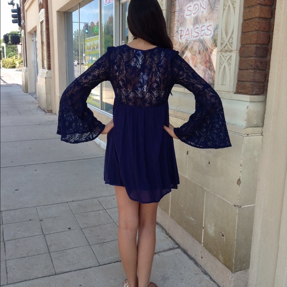 SOLD OUT - Picture 4 of 4