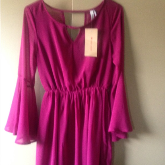 Red dress - Picture 1 of 2