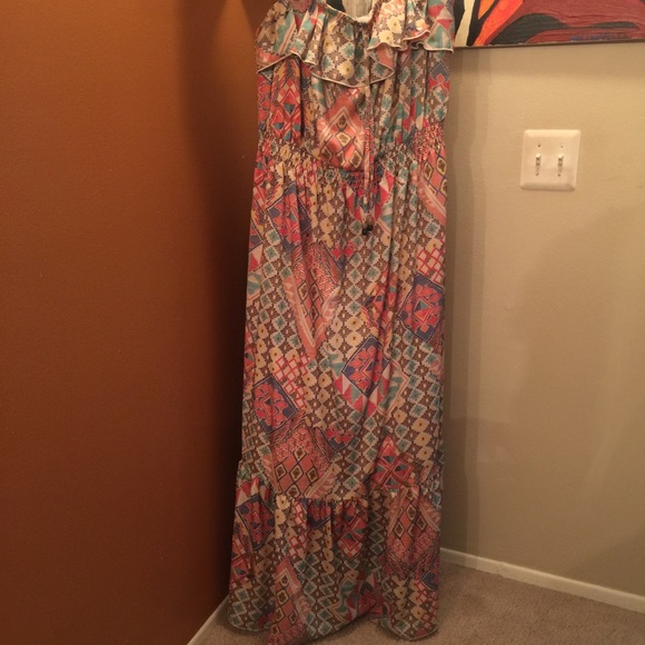 Torrid maxi in aztec print