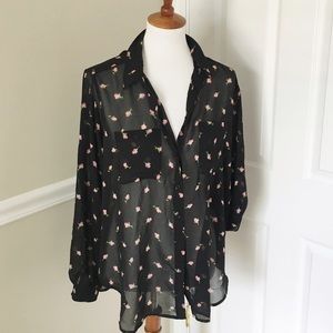 🌟Sale🌟 Victoria's Secret Floral Button Down