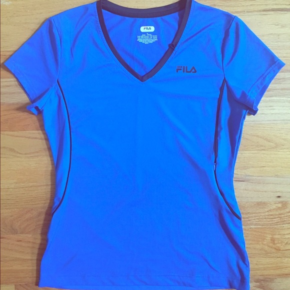 Cobalt blue short sleeve workout top! - Picture 4 of 7