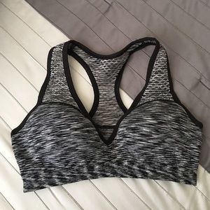 Victoria's Secret pink sports bra