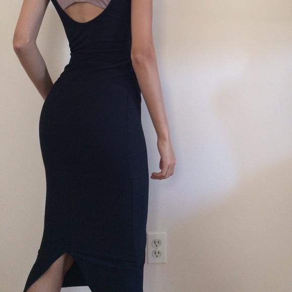 Black pencil skirt - Picture 2 of 2