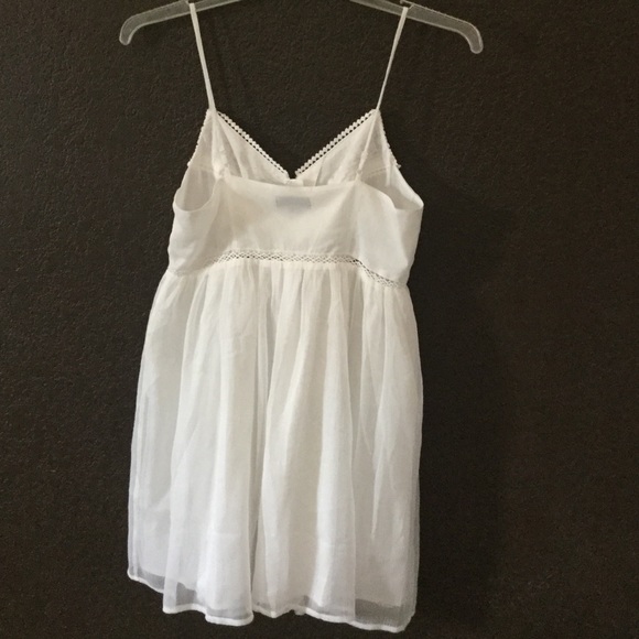 White Topshop Dress - Picture 2 of 3