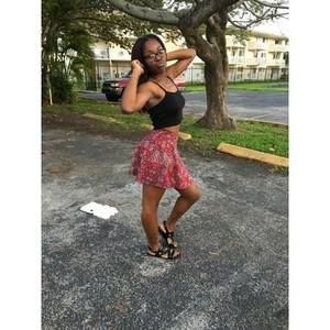 Meet your Posher, Adriana