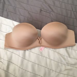 Victoria's Secret bombshell strapless bra 32a