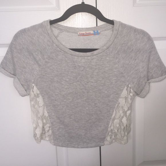 cropped shirt