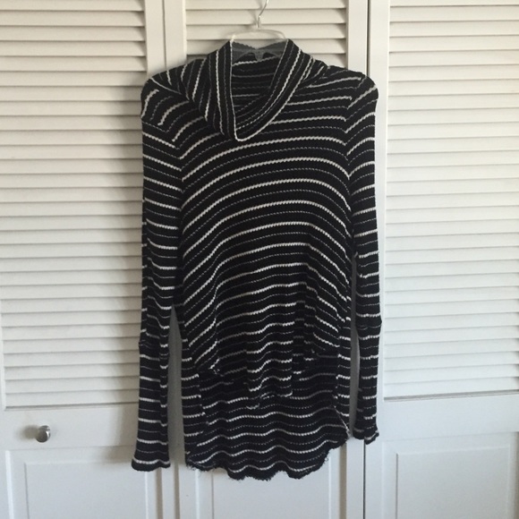 Long sleeve Free People turtleneck