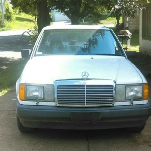 Meet your Posher, Mallory