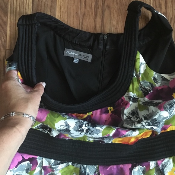 Bright Floral Dress - Picture 3 of 4