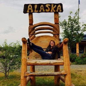 Meet your Posher, Hope