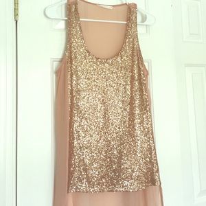 SOLD‼️ Lush Hi Lo Tank Top