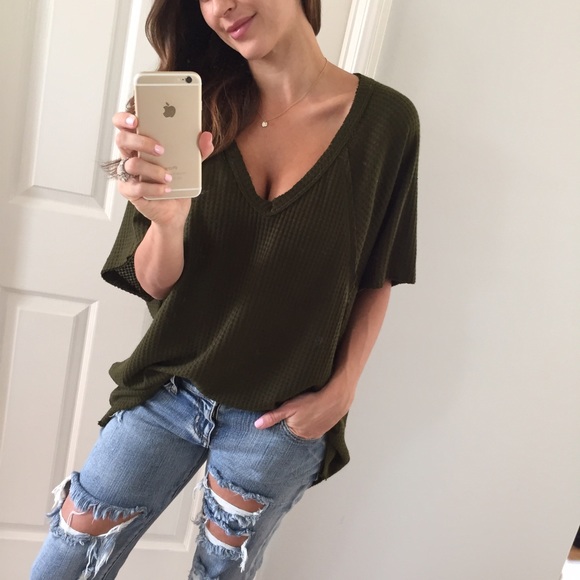 Loose Olive Waffle Top - Picture 4 of 4