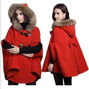 Fur Collar Batwing Cape Poncho Jacket/Coat