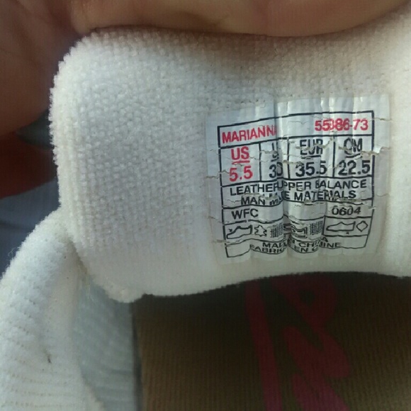 Van - Picture 4 of 4