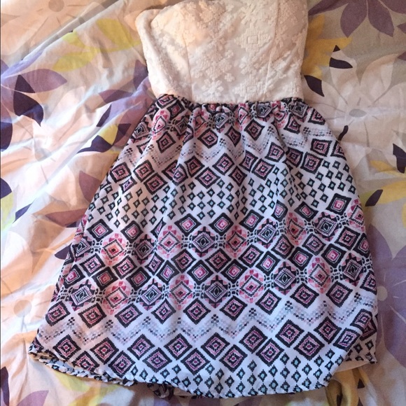 Strapless dress