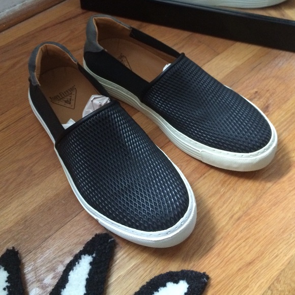 Fluevog Phoenix size 9