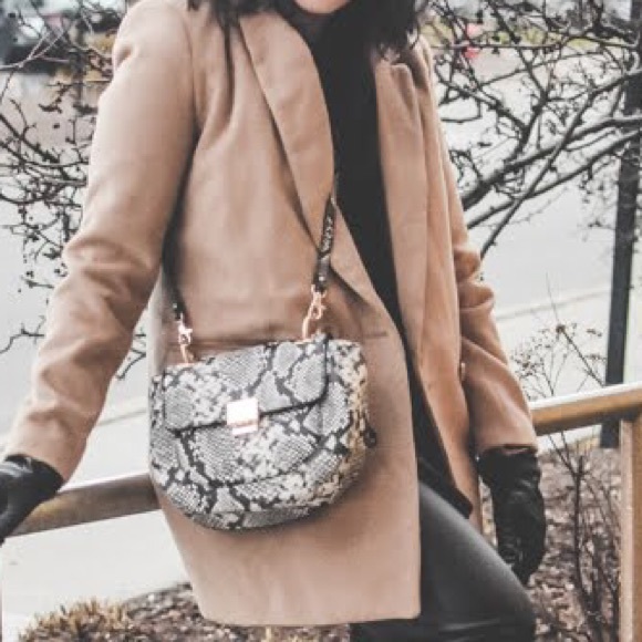 python print crossbody bag