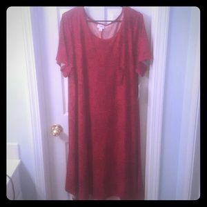 AMAZING! 3xl Carly- red rose print NWT