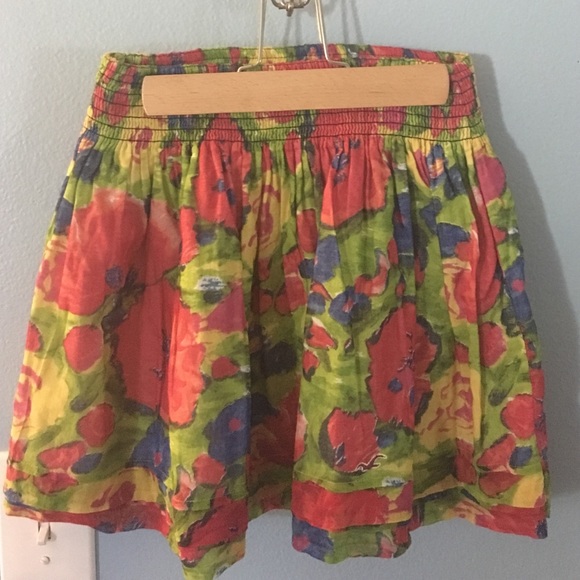Floral Hollister skirt