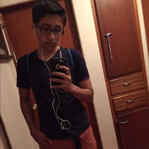 Meet your Posher, Arturo