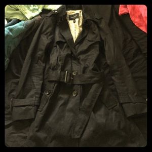 Banana republic black slim fit trenchcoat