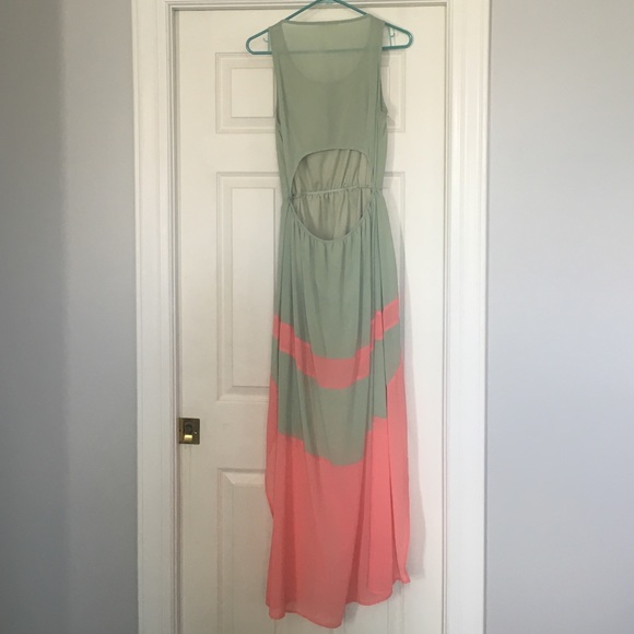 Open back high low dress! - Picture 3 of 3