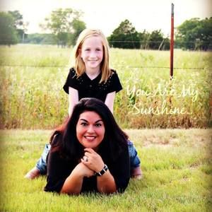 Meet your Posher, Elizabeth