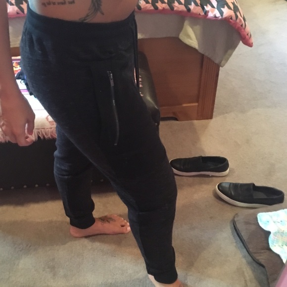 Abercrombie & Fitch Pants - 🌟NEW ITEM🌟 NEW Abercrombie & Fitch Joggers