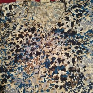 XL UA Scrub top