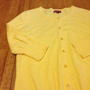 Yellow cardigan (used)