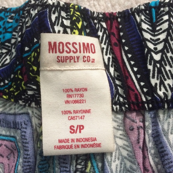 Printed flowy shorts - Picture 3 of 3